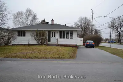 1 Erie Street, Kapuskasing, On P5n 2c5