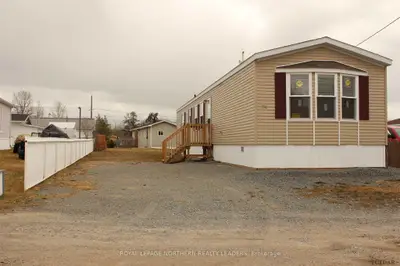76 Place Notre Dame Street, Timmins, On P4r 0e2