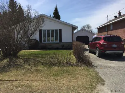 513 Queen Street, Timmins, On P0n 1c0