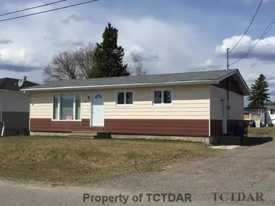 194 Bordeleau Street, Smooth Rock Falls, On P0l 2b0