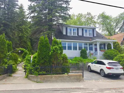 584 Lakeshore Road N, Temiskaming Shores, On P0j 1k0