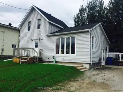 1472 Lakeshore Road S, Temiskaming Shores, On P0j 1k0