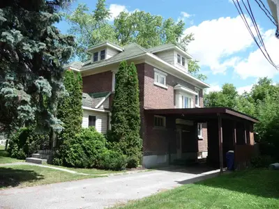 45 Wellington Street, Temiskaming Shores, On P0j 1p0