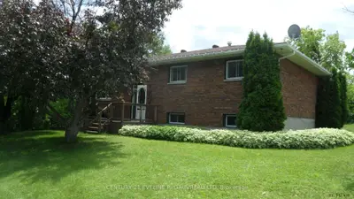 440 Lawlor Street S, Temiskaming Shores, On P0j 1k0