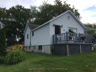 496 Russell Street, Temiskaming Shores, On P0j 1k0
