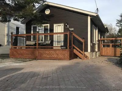 146 Cameron Street N, Timmins, On P4n 5b7