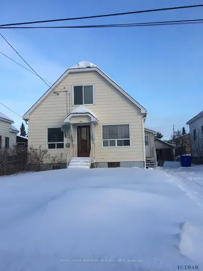 54 Helmer Avenue, Timmins, On P0n 1h0