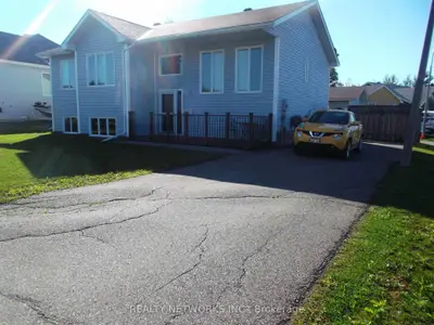 99 J.v. Bonhomme Boulevard, Timmins, On P4p 0a2