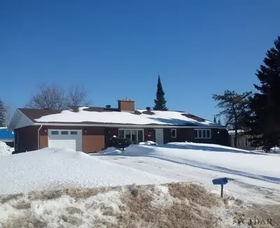 26 Mcbride Street, Timmins, On P4r 1n1