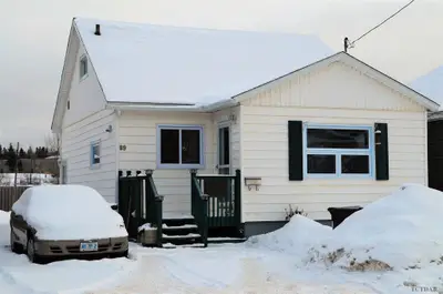 89 Fifth Street, Kirkland Lake, On P2n 1t3