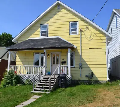 49 Comfort Street, Kirkland Lake, On P2n 3b1