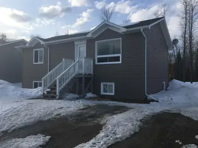 9 Fifth Street, Cochrane, On P0l 1c0