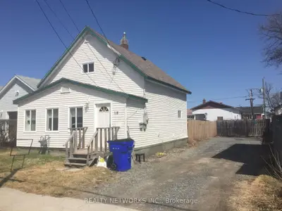 18 Bloor Avenue, Timmins, On P0n 1h0