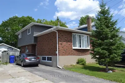 104 Dome Avenue, Timmins, On P0n 1h0