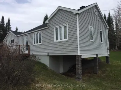 35 Golddale Avenue, Timmins, On P0n 1g0