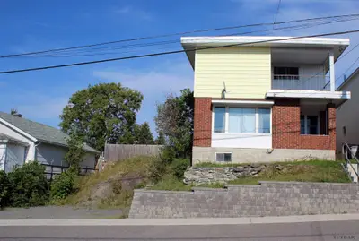 68 Elm Street N, Timmins, On P4n 6a5