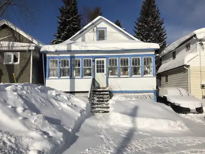 60 Mckelvie Street, Kirkland Lake, On P2n 2k6