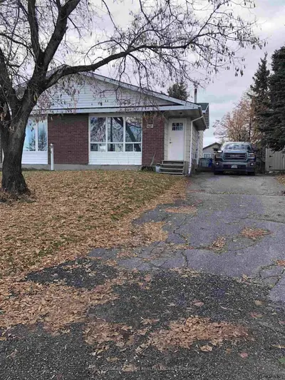 104 Eric Crescent, Timmins, On P0n 1k0