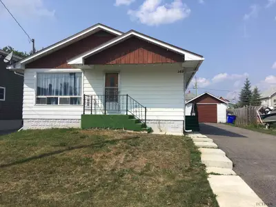 148 Shamrock Avenue, Timmins, On P0n 1h0