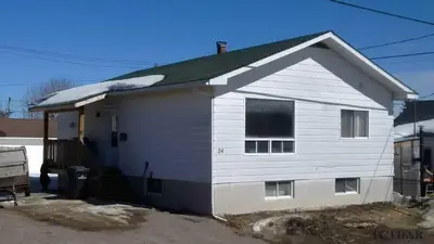 24 Allen Avenue, Kirkland Lake, On P2n 2c3