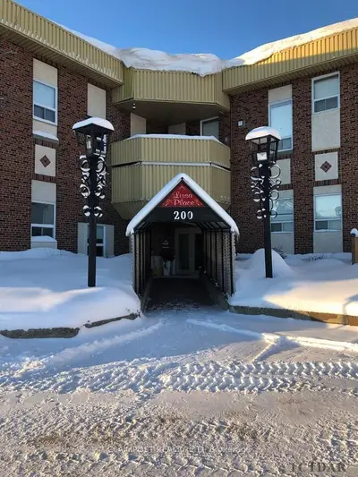 200 Wende Avenue 221, Timmins, On P4n 8h6
