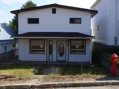 61 Mckelvie Avenue, Kirkland Lake, On P2n 2k6