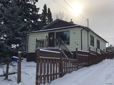 20 Miner Avenue, Timmins, On P0n 1g0
