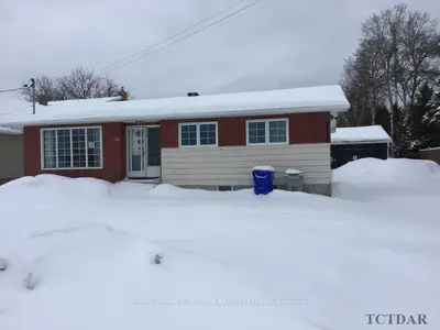 134 Jubilee Street, Timmins, On P4n 5w6