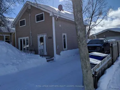 417 Willow Avenue, Timmins, On P4n 4t4