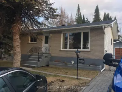 379 Ross Avenue, Timmins, On P4n 5x4