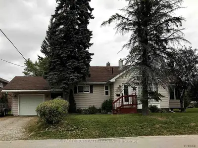 38 Spruce Street, Kapuskasing, On P5n 1z7