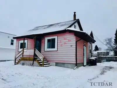332 Eleventh Avenue, Cochrane, On P0l 1c0