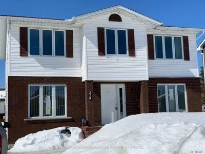 214 Rekela Street, Timmins, On P0n 1c0