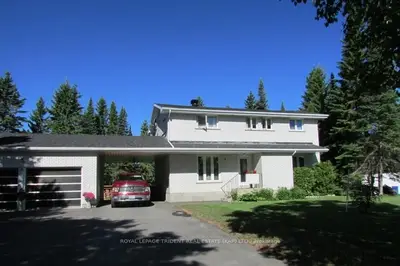 13 Sussex Place, Kapuskasing, On P5n 1m3