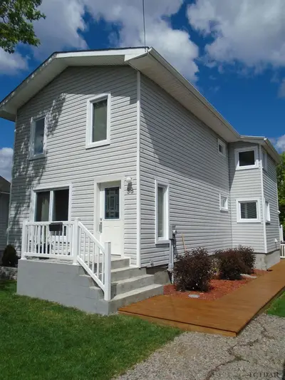 98 Second Street E, Kirkland Lake, On P2n 1r9