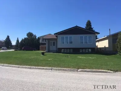 179 Donna Crescent, Timmins, On P4n 7z8