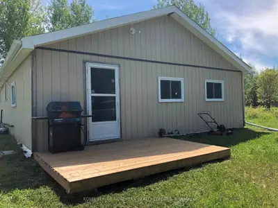 502 Bentley Lake Road, Cochrane, On P0l 1c0