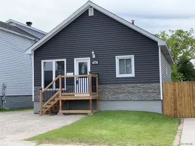 69 Lincoln Avenue, Timmins, On P4n 4k1