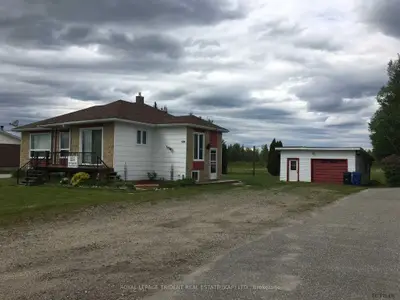 450 Government Road E, Kapuskasing, On P5n 2x7
