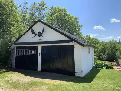 146 Pine Street W, Temiskaming Shores, On P0j 1p0