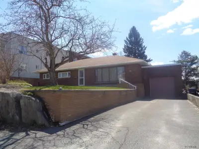 74 Mccamus Avenue, Kirkland Lake, On P2n 2j9