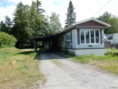 21 Trailer Park Road, Temagami, On P0j 1c0
