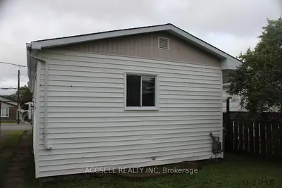 374 Pine Street N, Timmins, On P4n 6l5