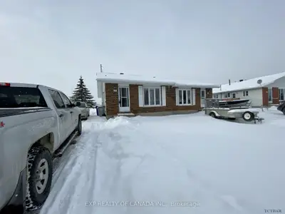 787 Suzanne Street, Timmins, On P4n 7t9