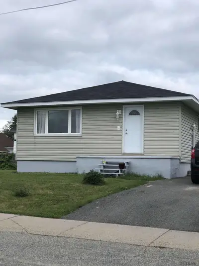 106 Bristol Road, Timmins, On P0n 1c0