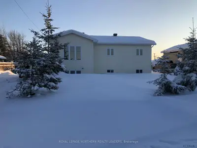 711 Earl Street E, Timmins, On P0n 1c0