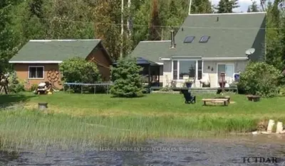 5 Martineau Road, Timmins, On P4n 7w7