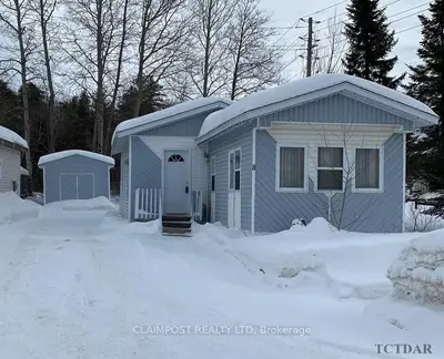 8 Bogey Drive, Timmins, On P4n 0e1