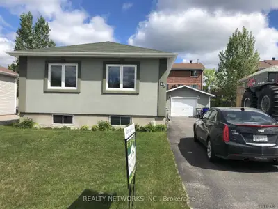 42 J.v. Bonhomme Boulevard, Timmins, On P4p 0a2