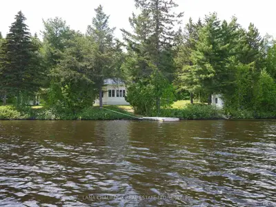 A1 Island, Sesekinika Lake, On P0k 1s0